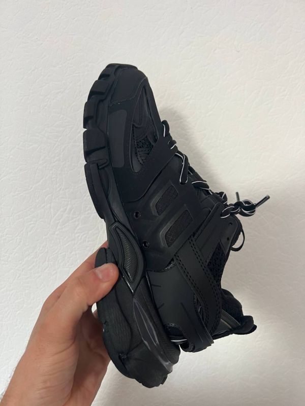 Balenciaga Track Black 39
