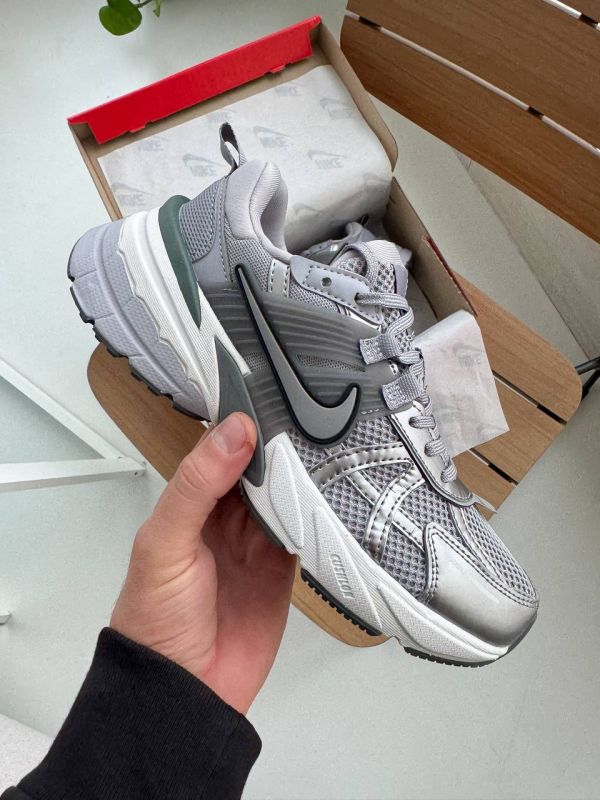 V2K Runtekk Metallic Grey 36