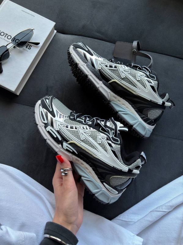 BE RIGHT BACK Grey/Black 36