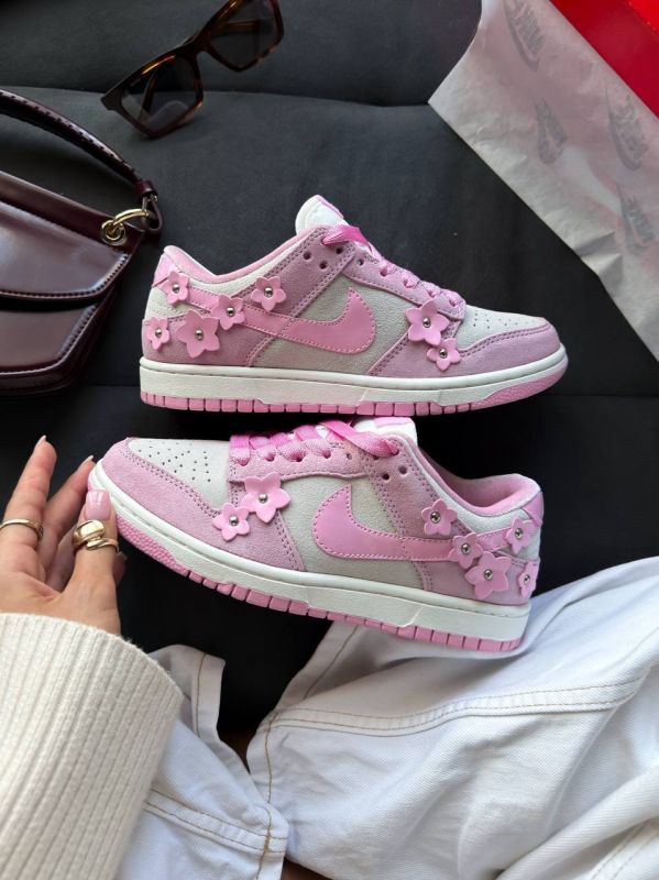 DUNK LOW  Pink Flowers 36