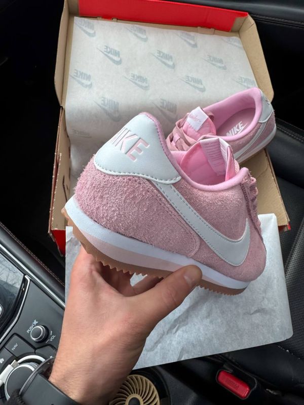Cortez Pink 38