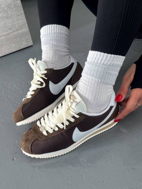 Cortez Brown 38