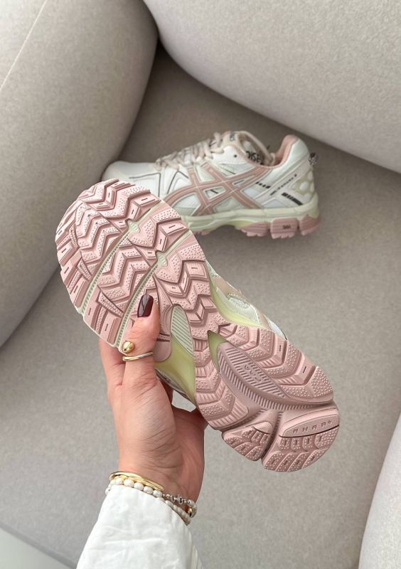 Gel-Kahana 8 Beige/Pink 36