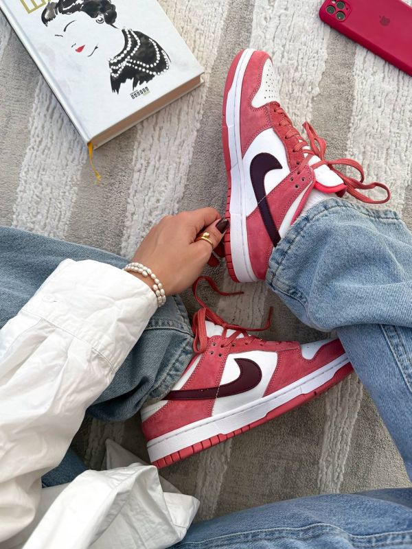 Dunk Low Red