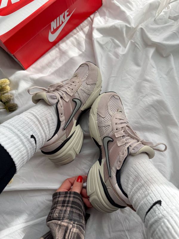 V2K Runtekk Pink 38