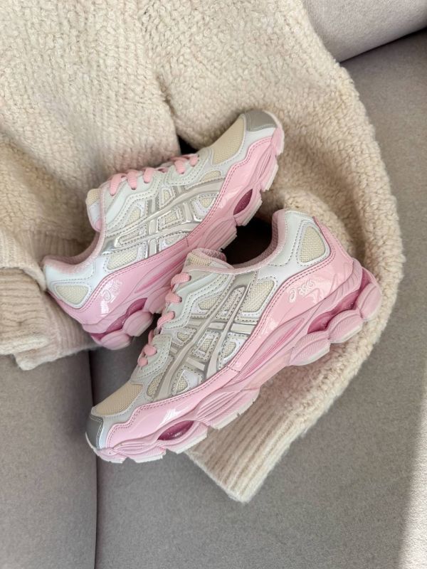 Gel-NYC x KICKI YANG ZHANG CREAM PINK 38