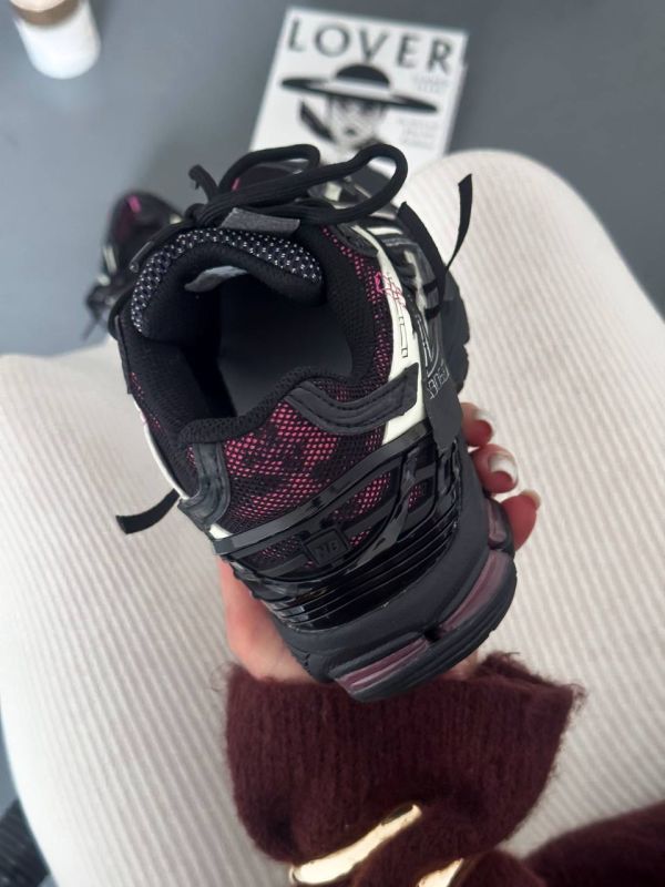 NB1906A Black