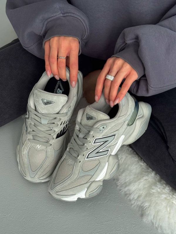 9060 Light Grey 38
