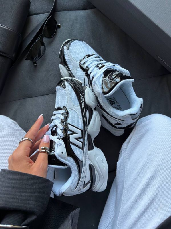 9060R  Black/White 36