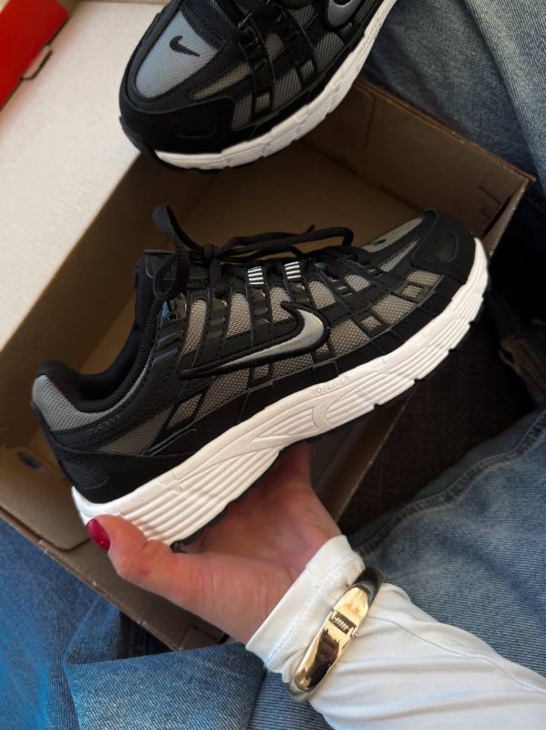 P-6000 Black 37