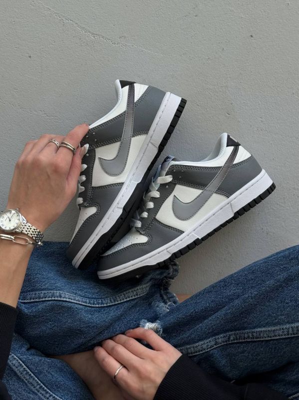 Dunk Low Grey