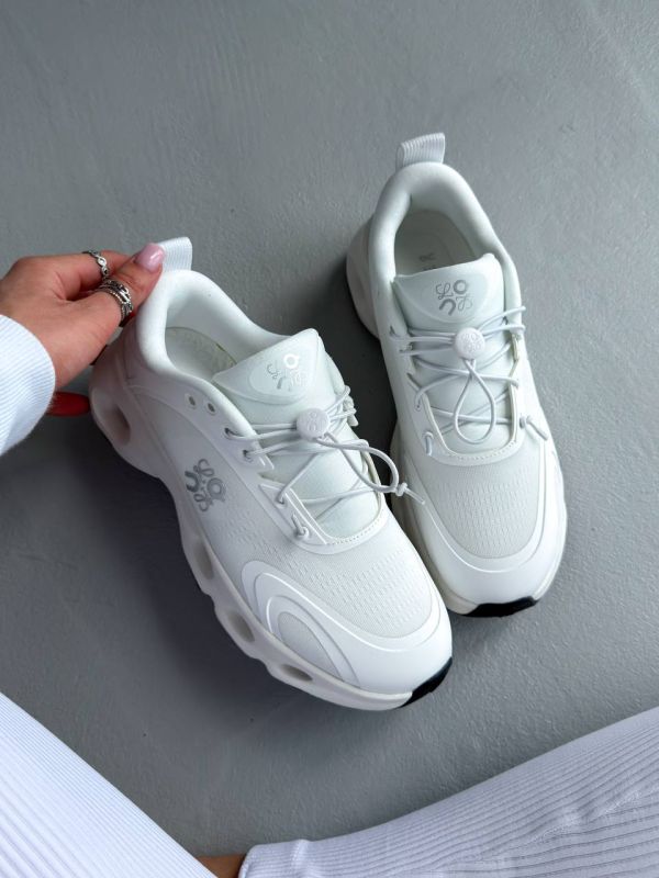 On Cloudsolo x Loewe White 36