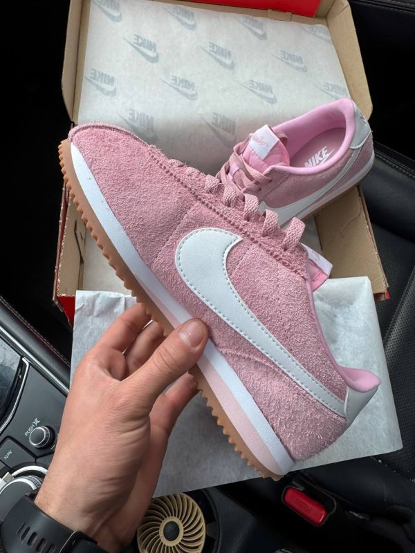 Cortez Pink 38