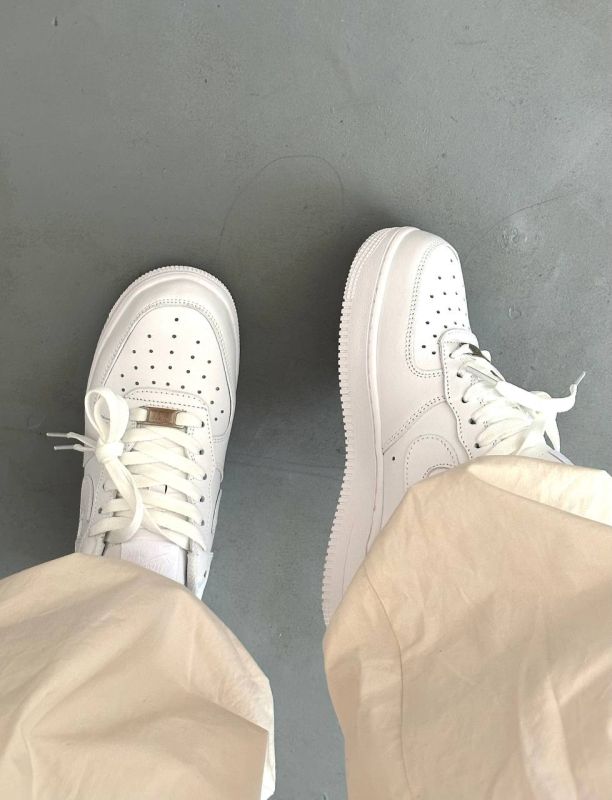 Air Force 1 Low  White Premium 43