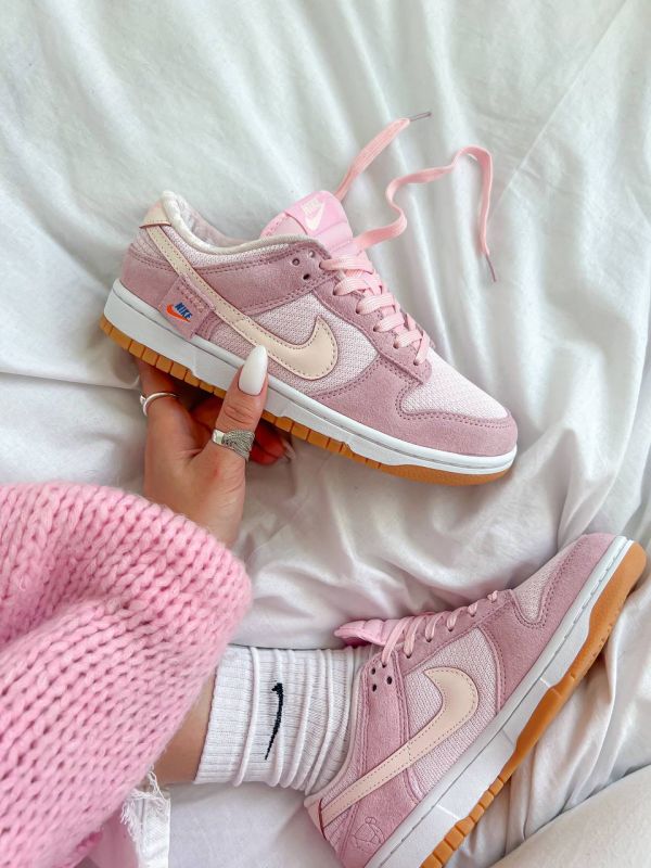 SB DUNK “TEDDY BEAR PINK” 40